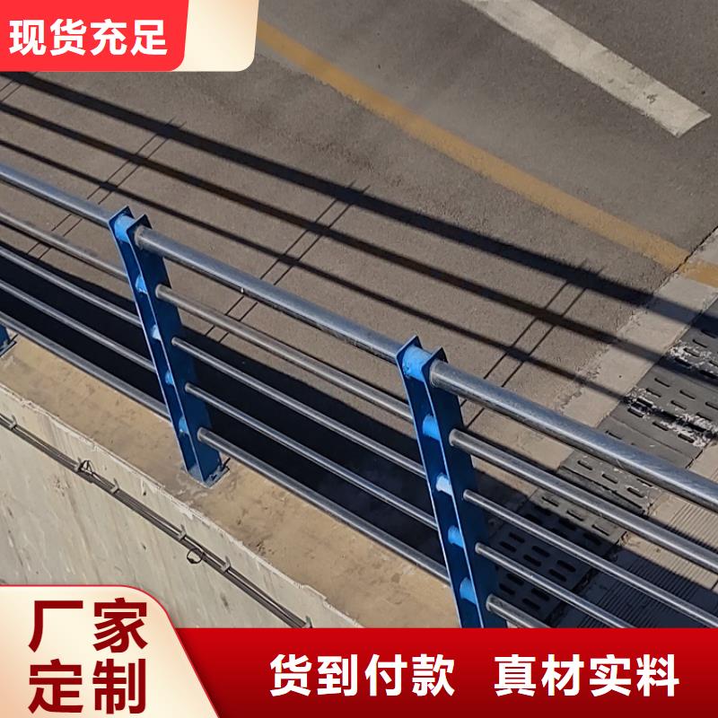 河道围栏公司本土明辉市政交通工程有限公司施工团队