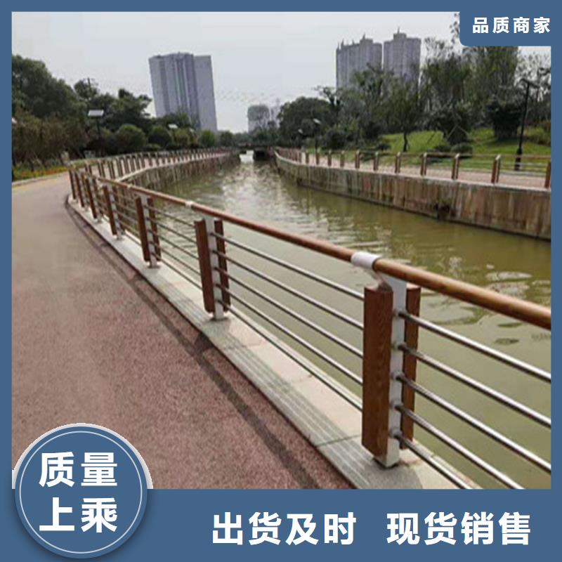 安徽省巢湖本地市蓝色钢板加厚桥梁立柱展鸿护栏长期有卖