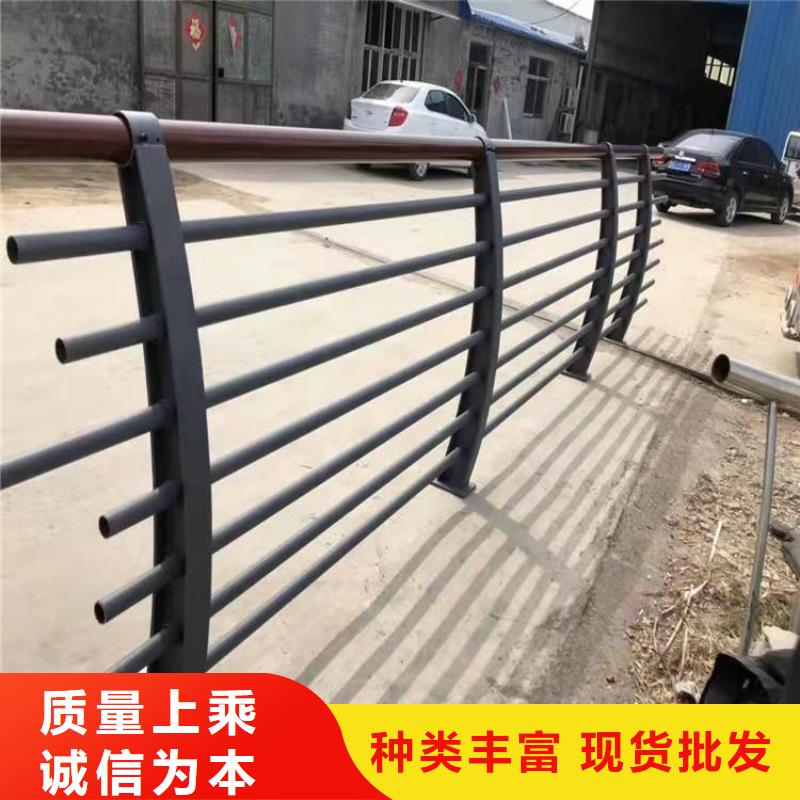 江苏省扬州本土造型新颖的椭圆管喷塑桥梁护栏