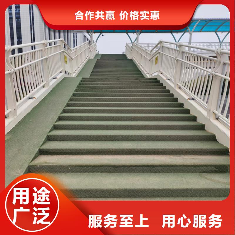 贵州黔西南本土加厚钢板桥梁防撞护栏认准展鸿护栏厂家
