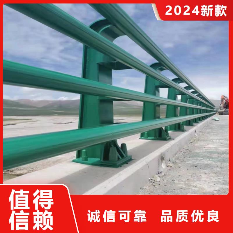 四川货源直供【展鸿】钢板穿孔桥梁护栏立柱寿命长久长期承接