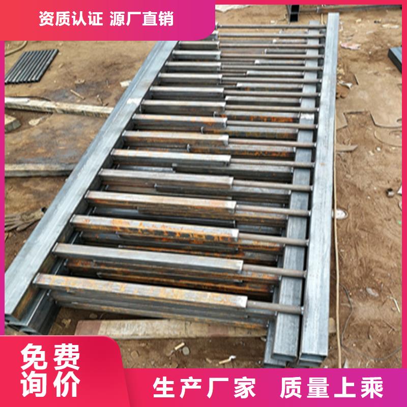 贵州省铜仁优选钢管喷塑桥梁护栏认准展鸿护栏厂家