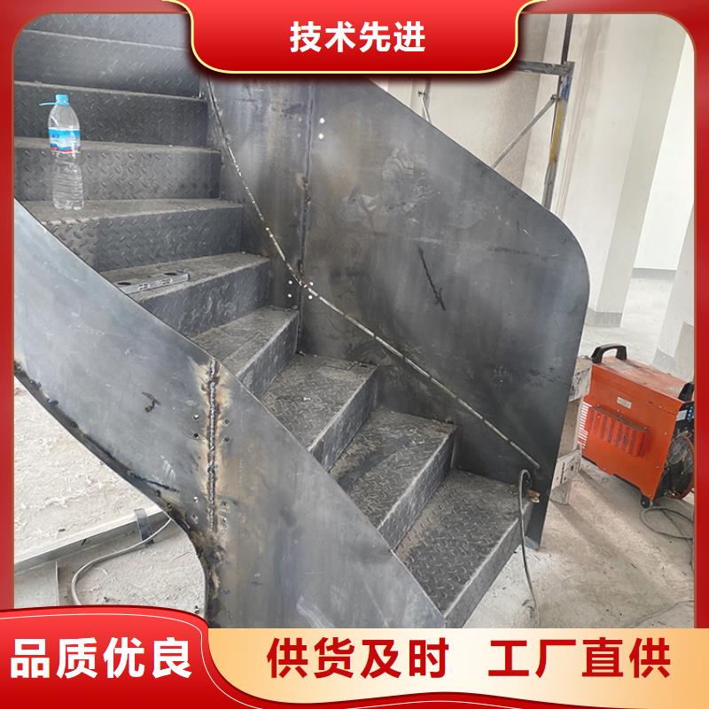 广东本地铁艺旋转钢梯卷板楼梯来图定制